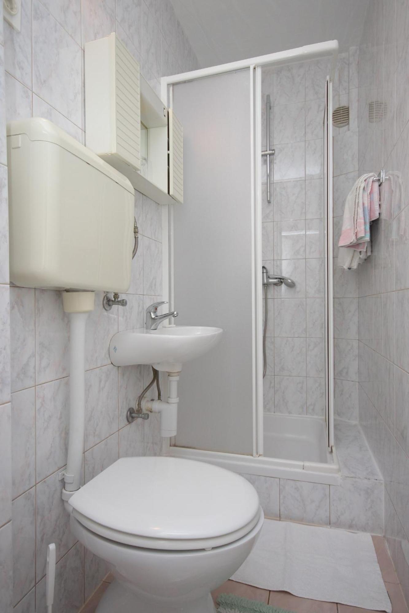 Apartments And Rooms With Parking Space Mali Lošinj Exterior foto